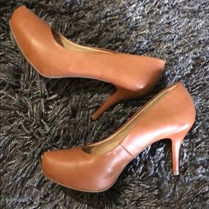 NEW Brown Brazilian Pump Scarpin